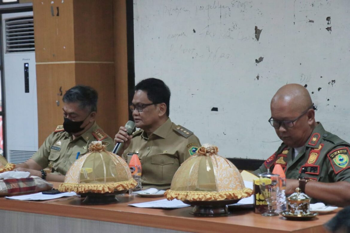 Bupati Barru Ir. Suardi Saleh, M.Si Instruksikan Kibarkan Ribuan Bendera Pada HUT RI Ke-77