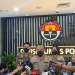 Kerahkan Tim DVI, Polri Gerak Cepat Berikan Pertolongan Korban Kerusuhan Laga Arema Vs Persebaya