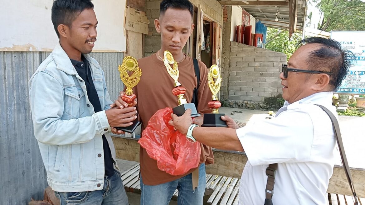 PT Pasangkayu Melalui CSR Bantu Meriahkan Permainan Tradisional, Gelar Lomba Gasing Pemuda Tanjung Babia