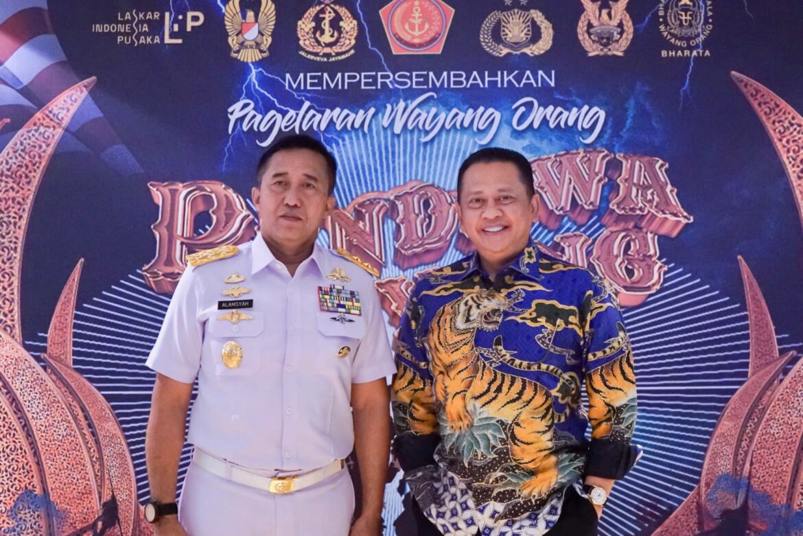 Ketua MPR RI Bamsoet Apresiasi Pagelaran Wayang Orang ‘Pandowo Boyong’ Panglima TNI dan Kapolri