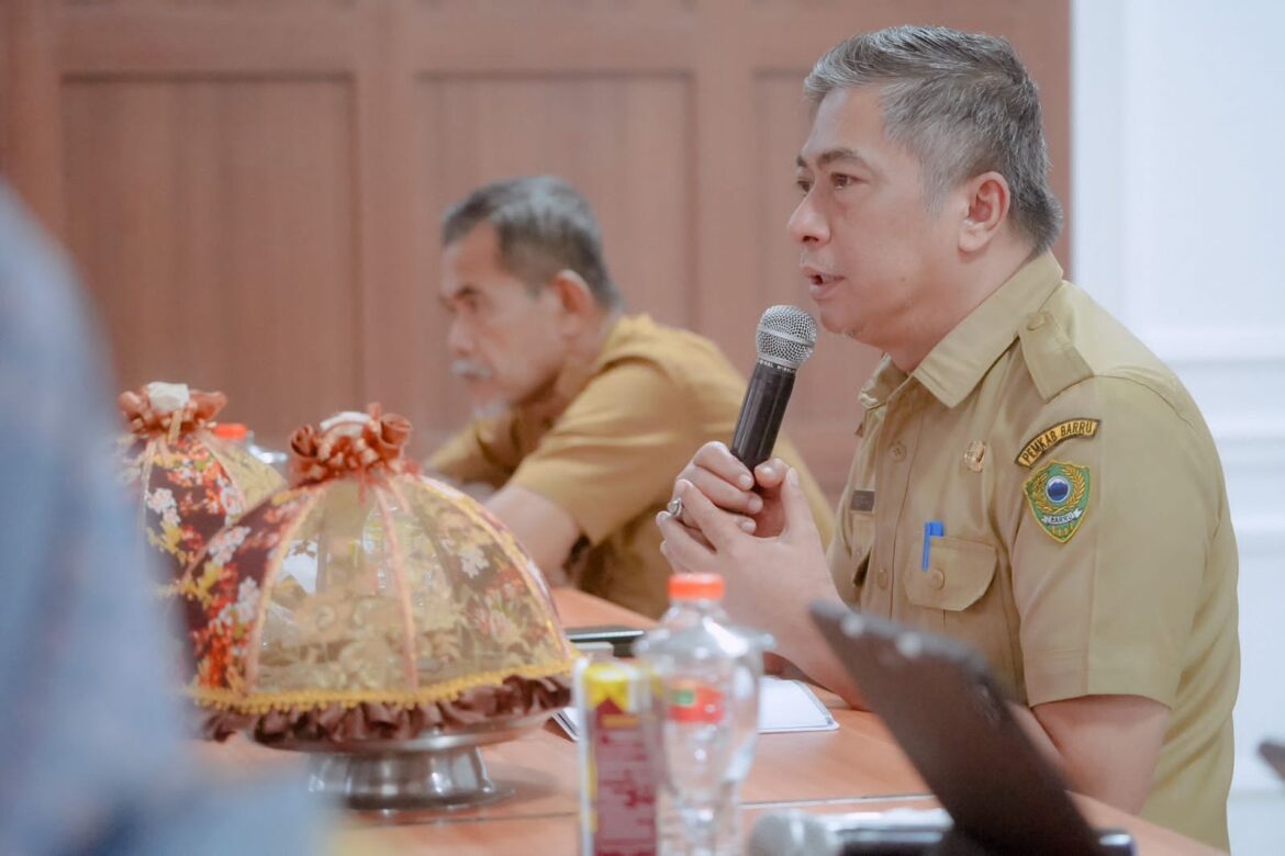 Sekda Barru Memimpin Rakor Pemantapan Hari Jadi ke 63 Kabupaten Barru