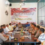 Kapolda Sultra Irjen Pol Drs. Teguh Pristiwanto dalam Jumat Curhat