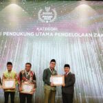 Bupati Barru Menerima Penghargaan Baznas Award 2023 dari Badan Amil Zakat Nasional