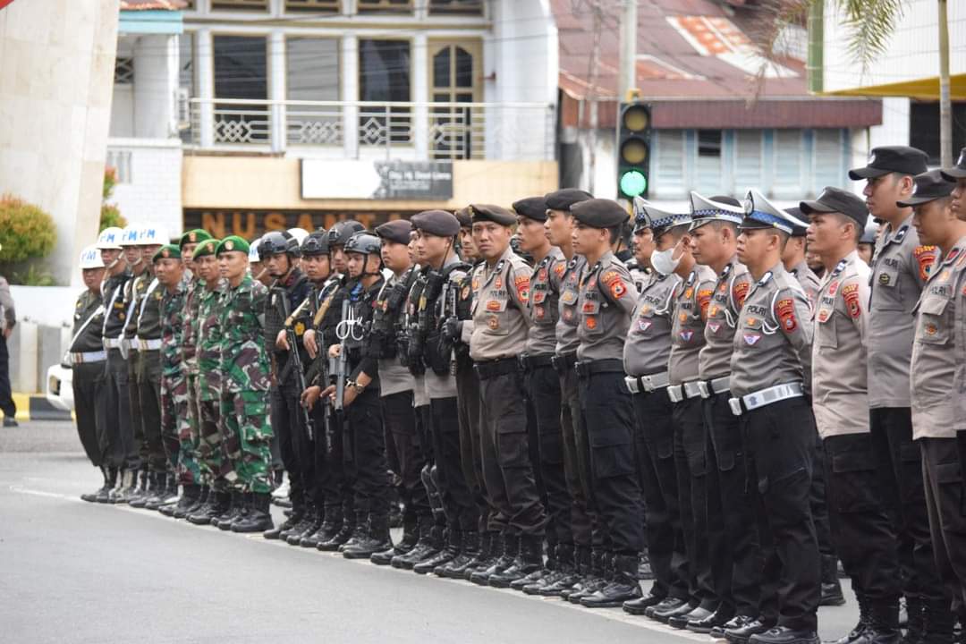 Polresta Bone Gelar Apel Pengamanan Malam Takbiran 1444 H