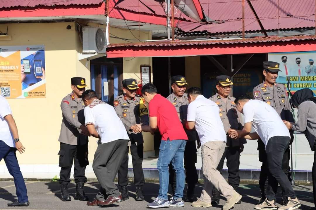 Apel Perdana Pasca Lebaran, Kapolres Bone Mengucapkan Selamat Hari Raya Idul Fitri