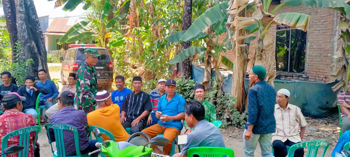 Babinsa Desa Lempangan Kec.Bajeng Melayak ke Rumah Duka Warga Binaannya Yang Meninggal