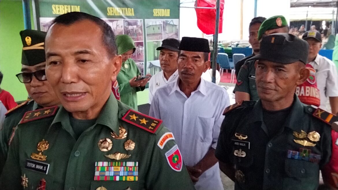 Pangdam XIV Hasanuddin Kunker di Kabupaten Pasangkayu Dalam Rangka Peresmian (RTLH)