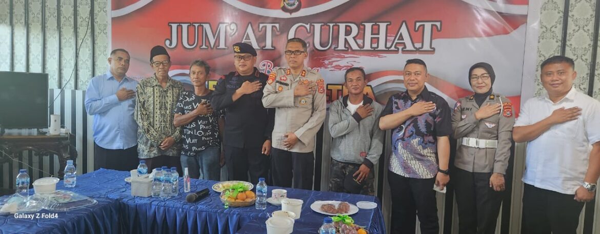 Dengarkan Keluhan Warga, Direktorat Polairud Polda Sulawesi Tenggara Gelar Jumat Curhat Perdana di Awal Tahun