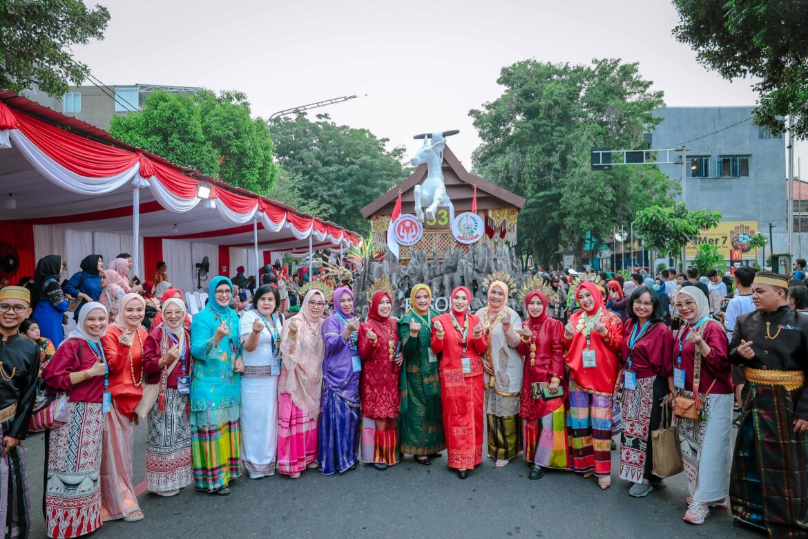 Plt. Ketua TP PKK Kabupaten Barru Hadiri Jambore Nasional di Solo