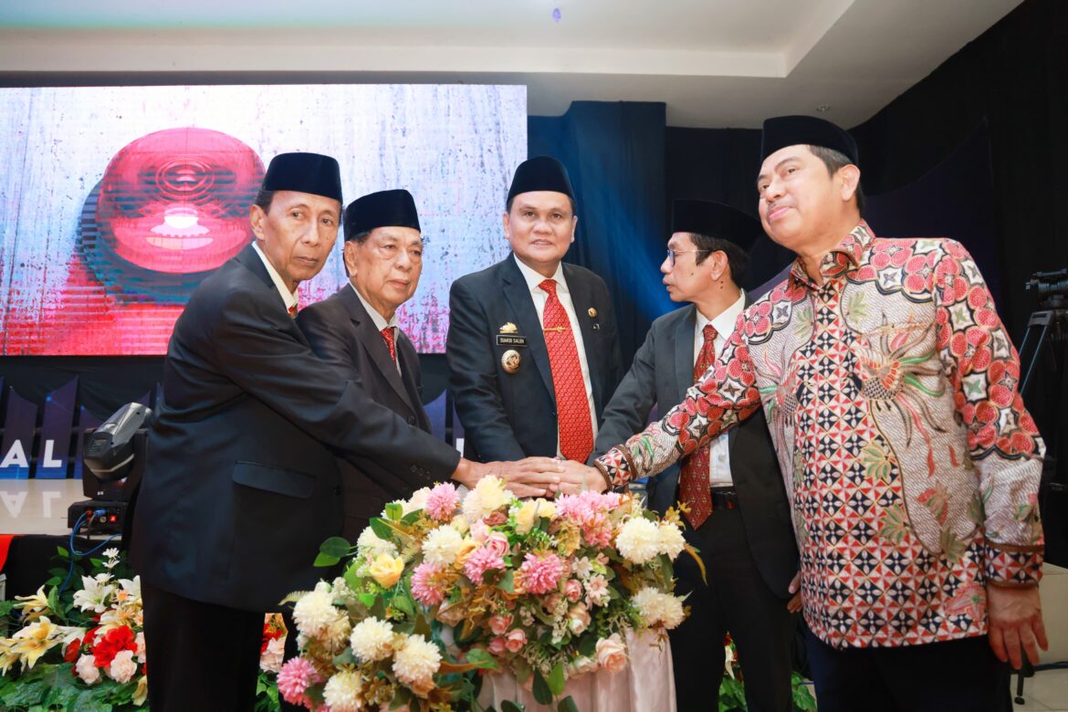 Bupati Barru Hadiri Launching ITBA Al Gazali Barru