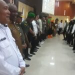 BUPATI BURU' KPU PROV' DAN KPU DAERAH KABUPATEN BURU' BUKA GELAR PELANTIKAN PARA PETUGAS'  TEKNISI PEMUTAKHIRAN DATA'