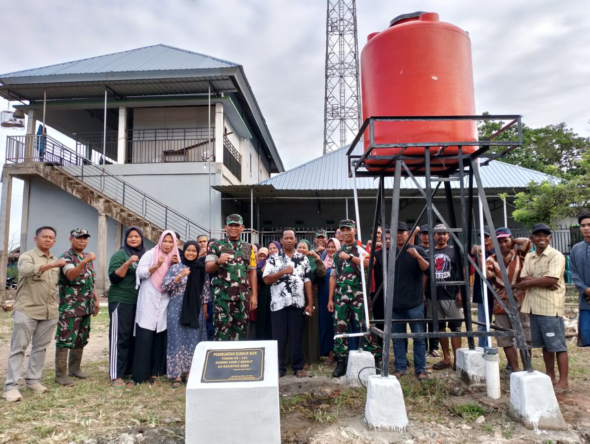 Tim Wasev Tinjau Pembangunan Sumur Bor TMMD Ke-121 Kodim 1430/Konawe Utara Di Desa Sama Subur