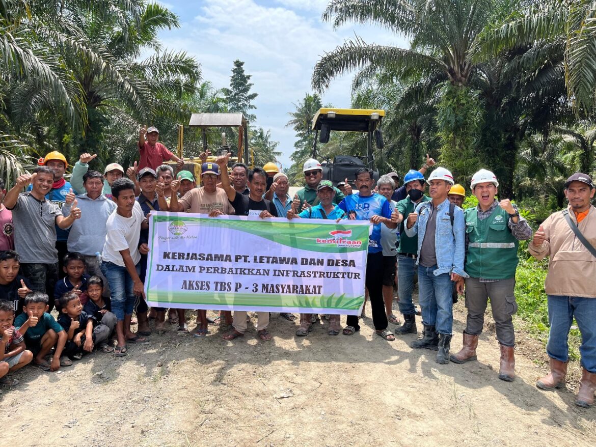 Melalui Program CSR PT Letawa Bersinergi Petani Lakukan Perbaikan Infrastruktur Jalan