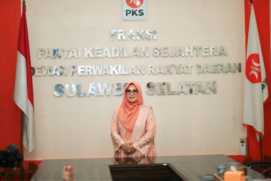 Anggota DPRD Sulsel Hj. Hasbiah Main Dipercaya Sebagai Bendahara Fraksi PKS