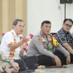 Kapolda Sulsel Kunjungi Ketua Permabudhi Sulsel dalam Silaturahmi untuk Jalin Harmoni Antar Umat Beragama