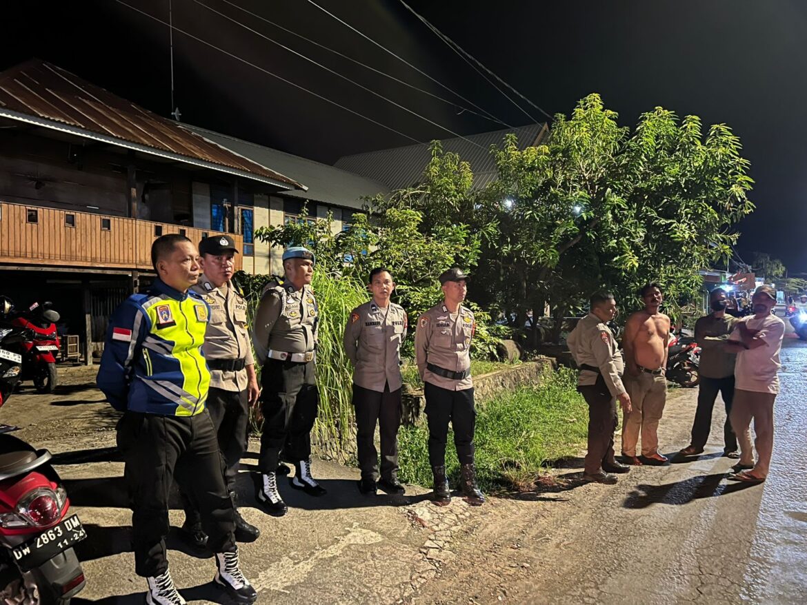 *Polres Sinjai Kawal Ketat Kampanye Dialogis dan Tatap Muka Paslon Bupati dan Wakil Bupati.*