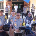 Pastikan Aman,Kapolda Sultra Irjen Pol Dwi Irianto Tinjau Langsung Logistik Pilkada 2024 di KPU Kota Kendari